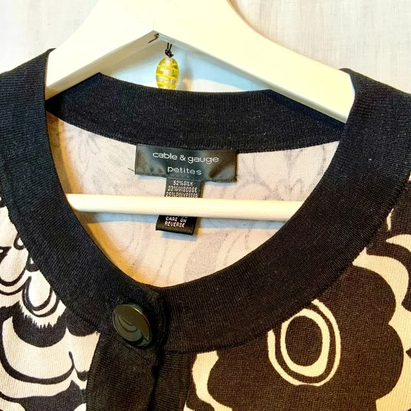 Cable and Gague cardigan sweater Petitie M, black and grey mod pattern - Picture 4 of 15